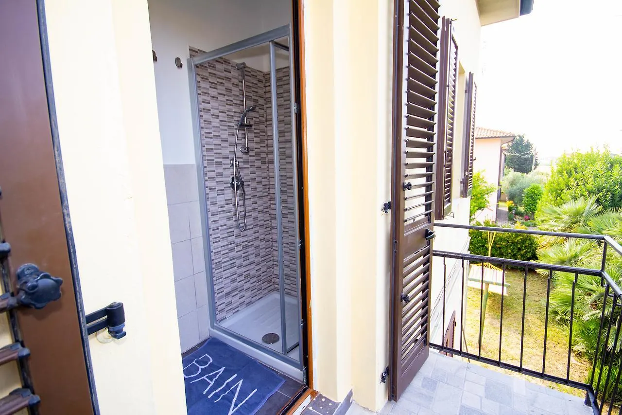 La Bicicletta Rossa B&B Cenaia Bed & Breakfast
